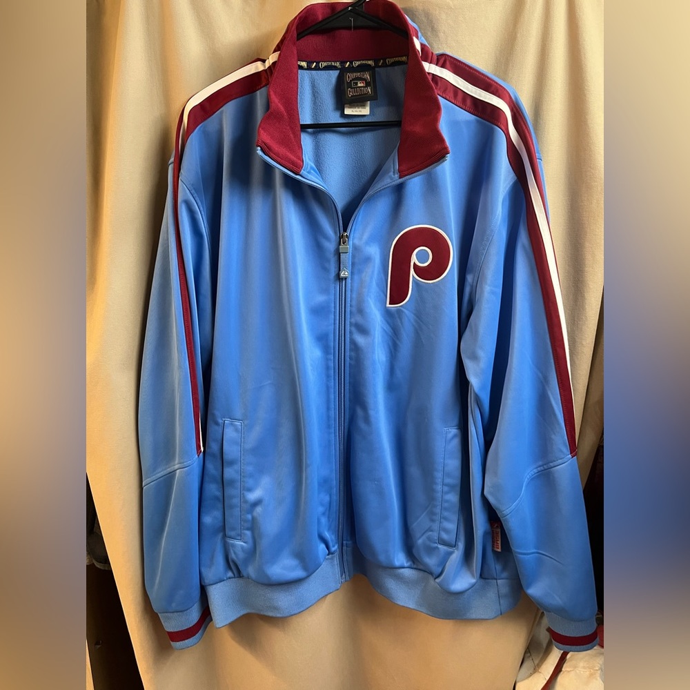 Cooperstown MLB Collection Phillies XL zip up